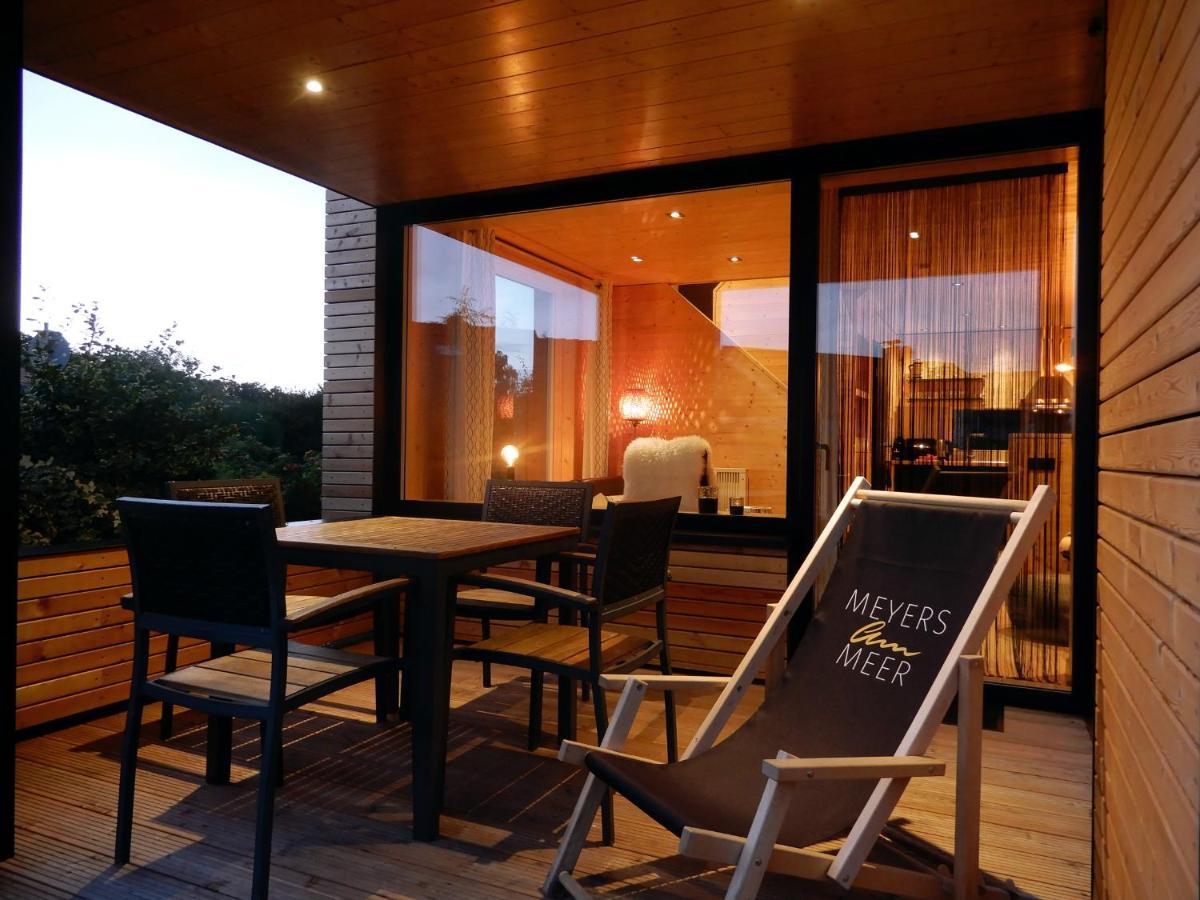 צירוב Schickes Holzchalet "Henk" - Mit Kamin - Ostsee Strand 500M - 4 Personen - By "Meyers Am Meer" מראה חיצוני תמונה