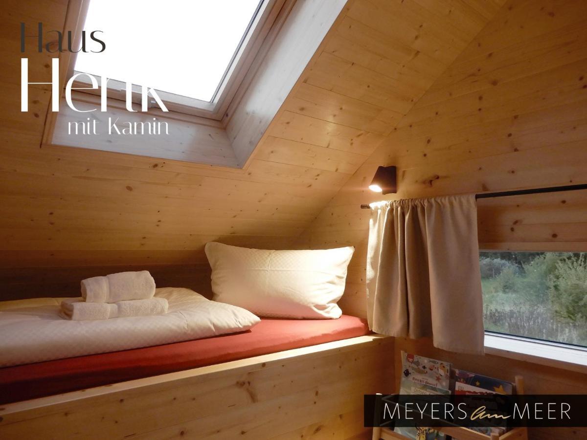 צירוב Schickes Holzchalet "Henk" - Mit Kamin - Ostsee Strand 500M - 4 Personen - By "Meyers Am Meer" מראה חיצוני תמונה